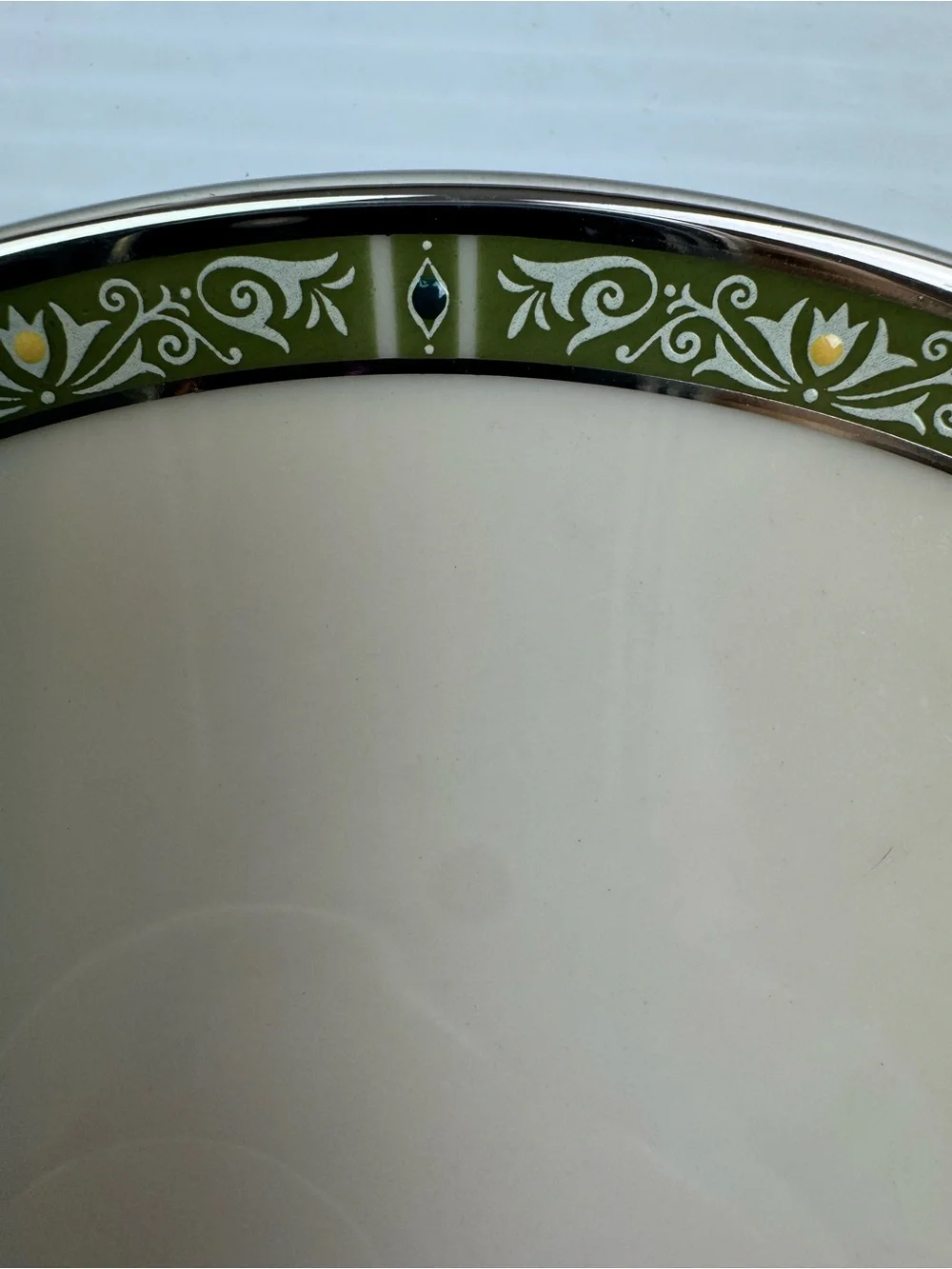 Set of 4 VTG Lenox ADRIENNE Bread & Butter Plates 6 1/4” Ivory Fine China USA